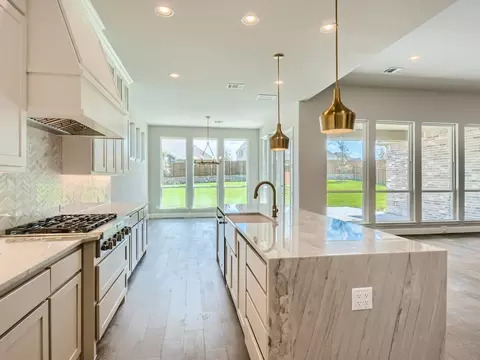 Kitchen - 788 Cedarwood Ct, Haslet, TX 76052 photo 2 of 3