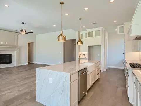 Kitchen - 788 Cedarwood Ct, Haslet, TX 76052 photo 3 of 3