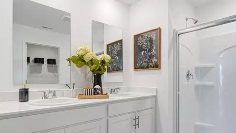 Bath - 1253 Eagleton Blvd, London, OH 43140 photo 6 of 9