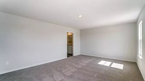 Bedroom - 1253 Eagleton Blvd, London, OH 43140 photo 5 of 22
