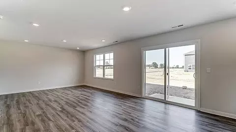 Living - 1253 Eagleton Blvd, London, OH 43140 photo 3 of 9