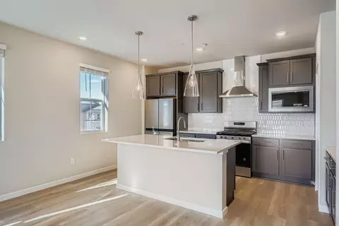 Kitchen - 3860 W 82nd Ln, Westminster, CO 80031 photo 1 of 7