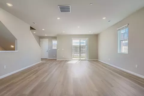 Living - 3860 W 82nd Ln, Westminster, CO 80031 photo 2 of 4