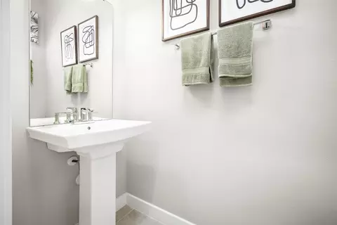 Bath - 1675 Kendall Pointe Pl, Melbourne, FL 32935 photo 4 of 4