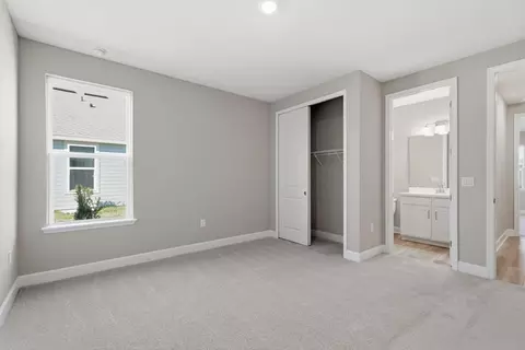 Bedroom - 86185 Living Waters Run, Yulee, FL 32097 photo 7 of 40