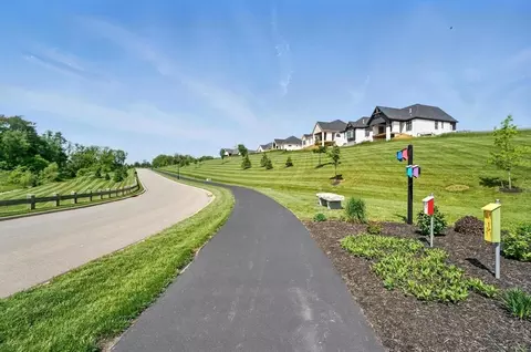 View/Area - 1726 Ledgestone Way, Hebron, KY 41048 photo 11 of 13