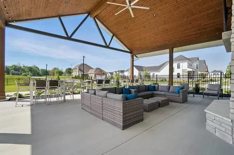 View/Area - 1726 Ledgestone Way, Hebron, KY 41048 photo 6 of 13