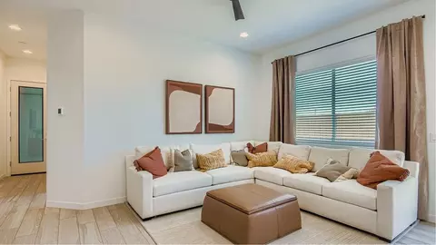 Living - 9640 W Weldon Ave, Phoenix, AZ 85037 photo 2 of 2