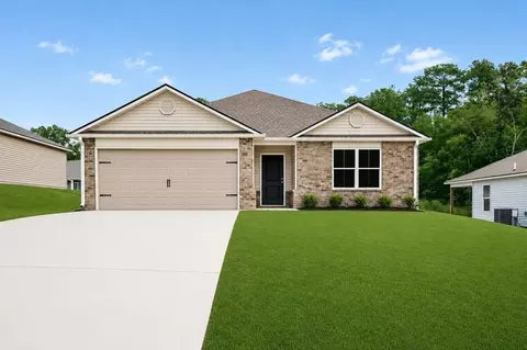 335 Troubadour Ln, Jasper, AL 35501
