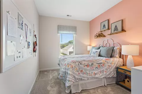 Bedroom - 8786 Walnut Rd, Hixson, TN 37343 photo 4 of 4