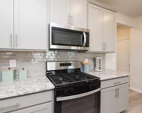 Kitchen - 2135 Avalon Rdg, Conyers, GA 30013 photo 5 of 5