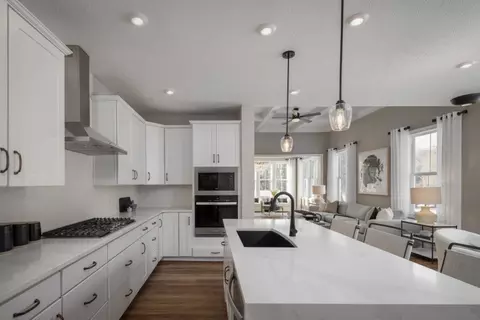Kitchen - 10 Lake Como Ct, Orange, OH 44128 photo 1 of 3