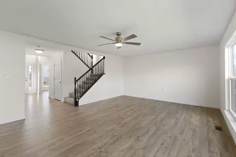 Living - 2316 Heatherfield Dr, Rolla, MO 65401 photo 5 of 6