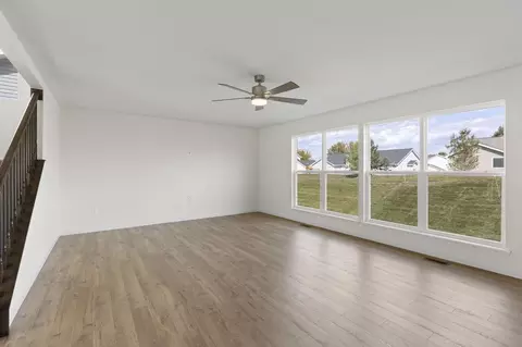 Living - 2316 Heatherfield Dr, Rolla, MO 65401 photo 3 of 6