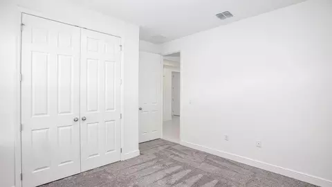 Bedroom - 14055 Spring Hill Dr, Spring Hill, FL 34609 photo 5 of 11