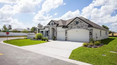 Exterior - 14055 Spring Hill Dr, Spring Hill, FL 34609 photo 10 of 17