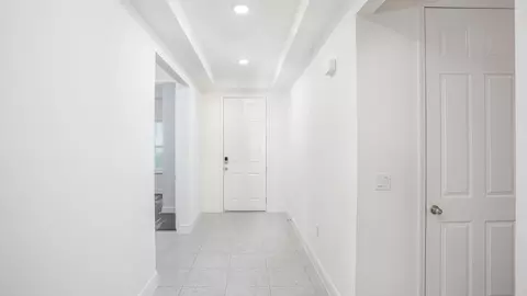 Entry Way - 14055 Spring Hill Dr, Spring Hill, FL 34609 photo 3 of 5