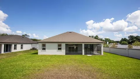 Exterior - 14055 Spring Hill Dr, Spring Hill, FL 34609 photo 12 of 17