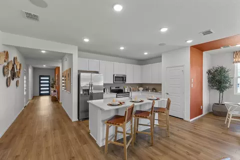 6610 Lowrie Block, San Antonio, TX 78239