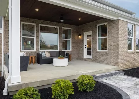Exterior - 5175 Brookfield Ln, Monroe, OH 45044 photo 6 of 19