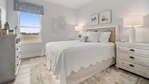 Bedroom - 7643 Anglebrook Rd N, Mobile, AL 36695 photo 7 of 8