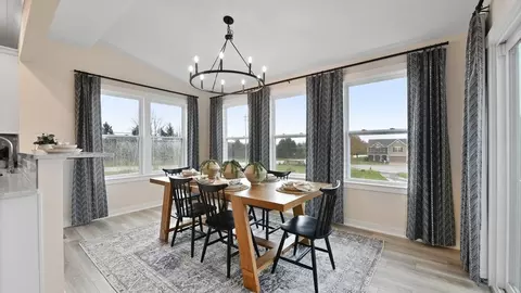 Dining - 3301 Greycliff Trl, Franklin, OH 45005 photo 6 of 8