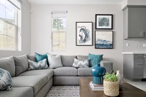 428 Lemonade Pl, Covina, CA 91722