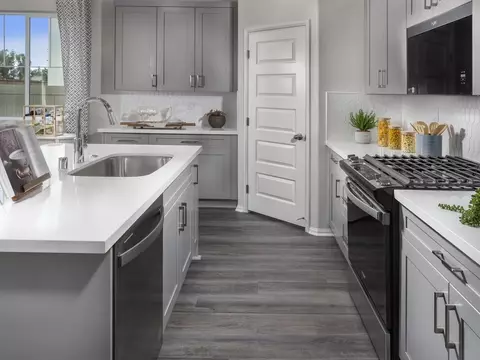 Kitchen - 28350 Via Alella, Temecula, CA 92591 photo 1 of 3