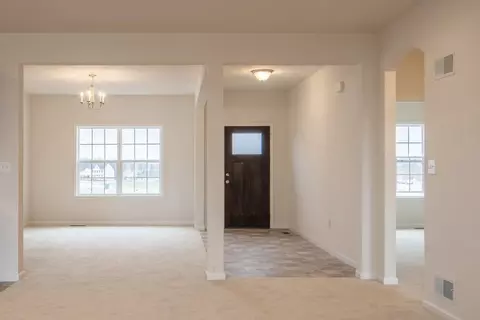 Entry Way - 8582 Rocky Springs Rd, Frederick, MD 21702 photo 10 of 25
