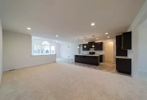 Living - 8582 Rocky Springs Rd, Frederick, MD 21702 photo 4 of 31