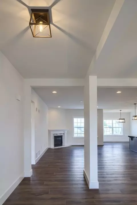 Entry Way - 8582 Rocky Springs Rd, Frederick, MD 21702 photo 17 of 25
