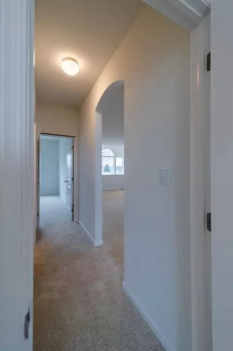 Entry Way - 8582 Rocky Springs Rd, Frederick, MD 21702 photo 23 of 25
