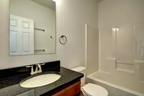 Bath - 8582 Rocky Springs Rd, Frederick, MD 21702 photo 31 of 38