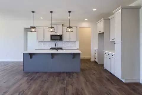 Kitchen - 8582 Rocky Springs Rd, Frederick, MD 21702 photo 40 of 43