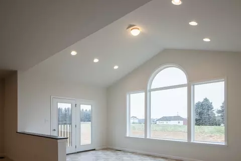Living - 8582 Rocky Springs Rd, Frederick, MD 21702 photo 19 of 31