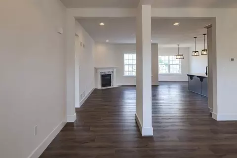 Entry Way - 8582 Rocky Springs Rd, Frederick, MD 21702 photo 9 of 25