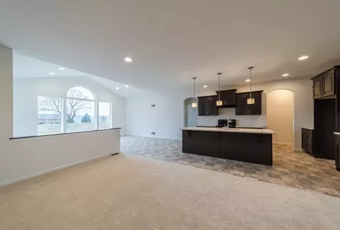 Living - 8582 Rocky Springs Rd, Frederick, MD 21702 photo 3 of 31