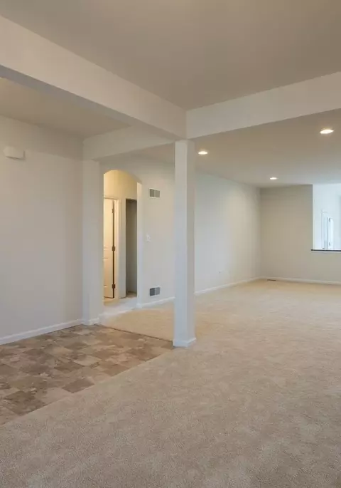 Living - 8582 Rocky Springs Rd, Frederick, MD 21702 photo 8 of 31