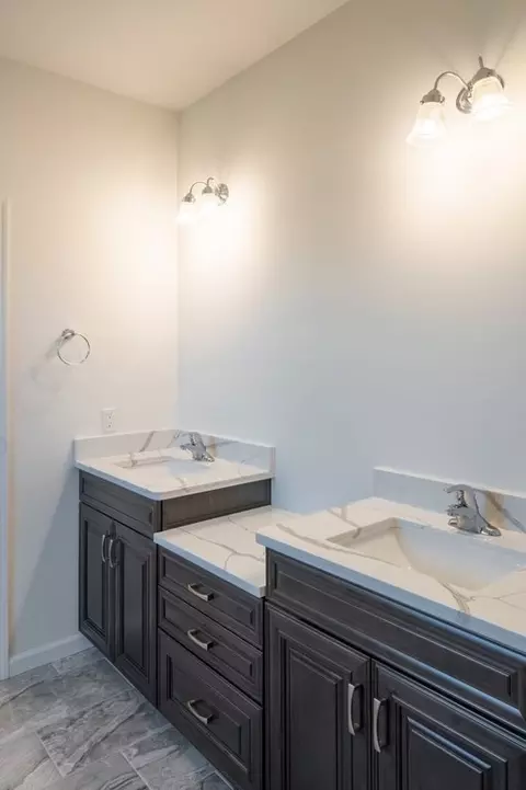Bath - 8582 Rocky Springs Rd, Frederick, MD 21702 photo 16 of 38