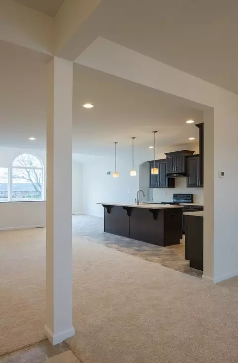Entry Way - 8582 Rocky Springs Rd, Frederick, MD 21702 photo 1 of 25