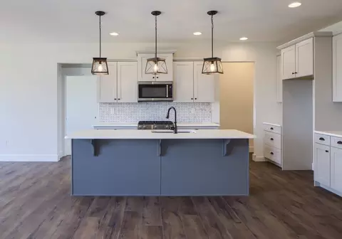 Kitchen - 8582 Rocky Springs Rd, Frederick, MD 21702 photo 39 of 43