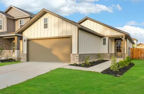 1546 Esmeralda Grv, San Antonio, TX 78253