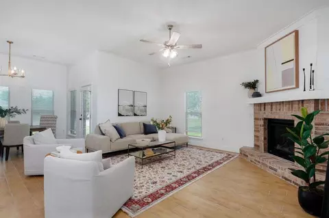 Living - 25862 E 99th St S, Broken Arrow, OK 74014 photo 3 of 8