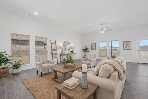 Living - 25862 E 99th St S, Broken Arrow, OK 74014 photo 6 of 8
