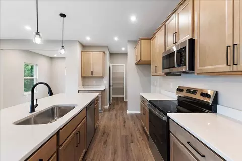 Kitchen - 714 Willow Green Dr, Independence, KY 41051 photo 3 of 6