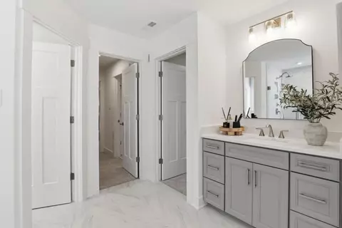 Entry Way - 7205 Farmingdale Ln, Harrisburg, NC 28075 photo 10 of 14