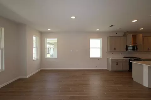 Living - 1383 Lumpini St, Saint Cloud, FL 34771 photo 11 of 15