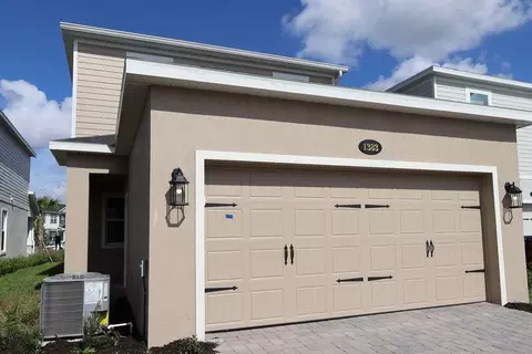 Exterior - 1383 Lumpini St, Saint Cloud, FL 34771 photo 6 of 12
