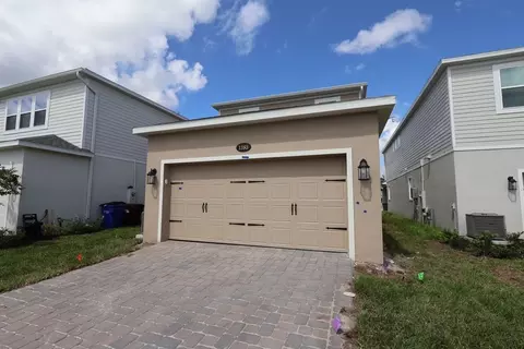Exterior - 1383 Lumpini St, Saint Cloud, FL 34771 photo 8 of 12