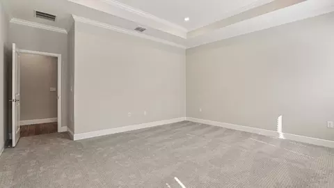 Bedroom - 14055 Spring Hill Dr, Spring Hill, FL 34609 photo 2 of 10